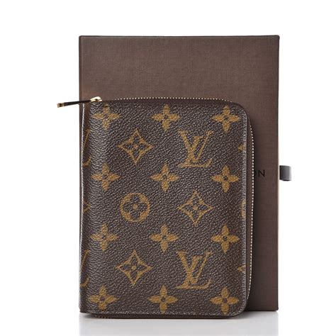 louis vuitton monogram zipped passport holder wallet